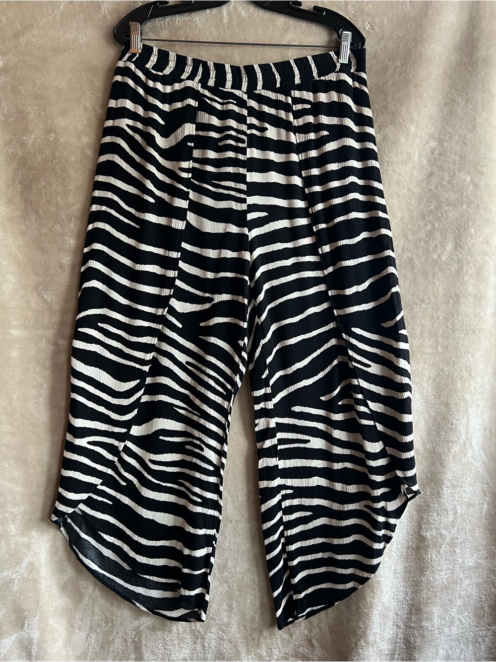 Cleo Zebra Print Cropped Wide Leg Pants Size Large Pull On Career Casual